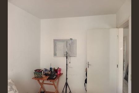 Apartamento à venda com 2 quartos, 52m² em Quitaúna, Osasco