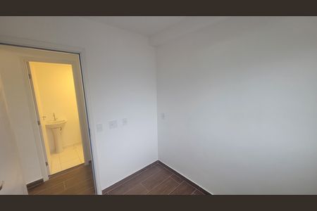 Quarto 1 de casa à venda com 2 quartos, 34m² em Vila Tolstoi, São Paulo