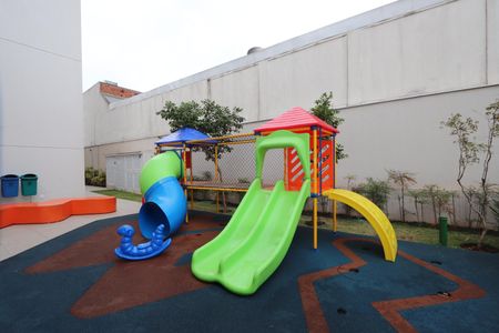 Casa à venda com 33m², 2 quartos e sem vagaÁrea comum - Playground