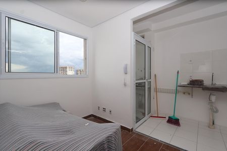 Sala de casa para alugar com 2 quartos, 33m² em Vila Tolstoi, São Paulo