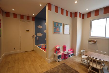 Casa à venda com 33m², 2 quartos e sem vagaÁrea comum - Brinquedoteca