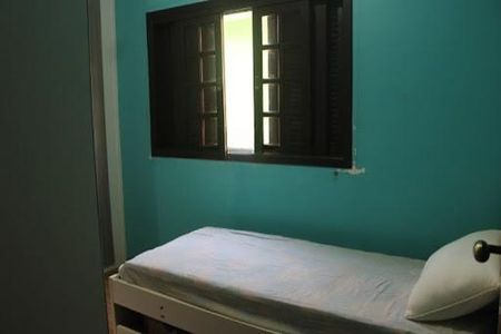 Casa à venda com 4 quartos, 300m² em Km 18, Osasco