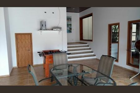 Casa à venda com 450m², 4 quartos e 4 vagas