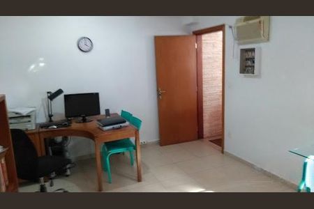 Casa à venda com 4 quartos, 450m² em Alphaville, Santana de Parnaíba