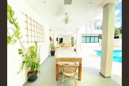 Casa à venda com 4 quartos, 2400m² em Alphaville, Santana de Parnaíba