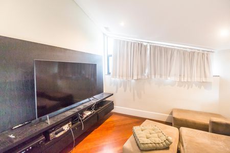 Sala  de casa de condomínio à venda com 4 quartos, 2400m² em Alphaville, Santana de Parnaíba