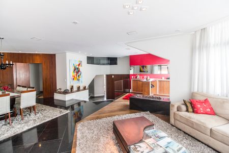 Sala  de casa de condomínio à venda com 4 quartos, 2400m² em Alphaville, Santana de Parnaíba