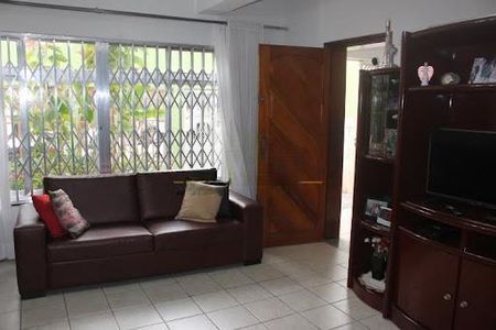 Casa à venda com 3 quartos, 400m² em Jardim das Flores, Osasco