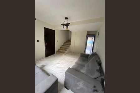 Casa à venda com 2 quartos, 160m² em Cidade das Flores, Osasco