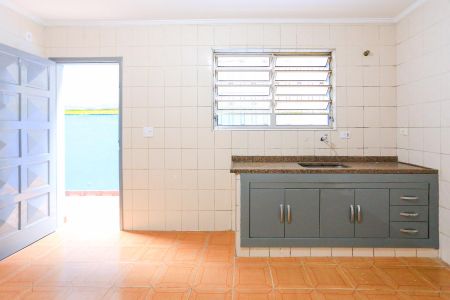 Casa para alugar com 120m², 2 quartos e sem vagacozinha