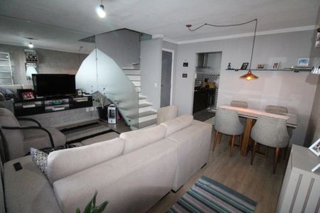 Sala de casa de condomínio para alugar com 3 quartos, 100m² em Vila Sao Geraldo, São José dos Campos
