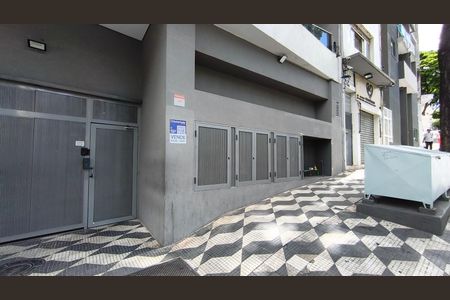 Studio para alugar com 38m², 1 quarto e sem vagaFachada + Paquinha