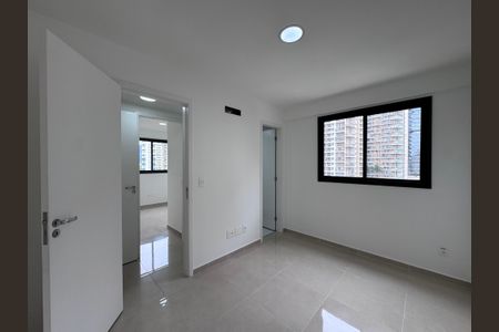 Apartamento para alugar com 73m², 3 quartos e 1 vagaSuíte