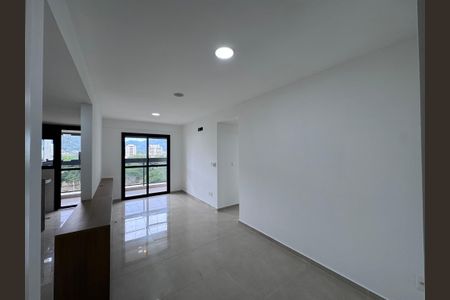 Sala de apartamento para alugar com 2 quartos, 73m² em Recreio dos Bandeirantes, Rio de Janeiro