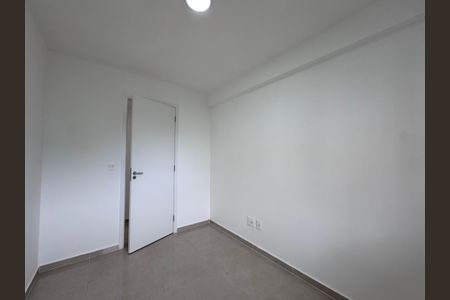 Apartamento para alugar com 73m², 3 quartos e 1 vagaQuarto 2