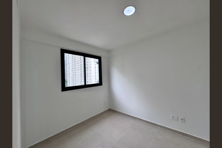 Apartamento para alugar com 73m², 3 quartos e 1 vagaSuíte