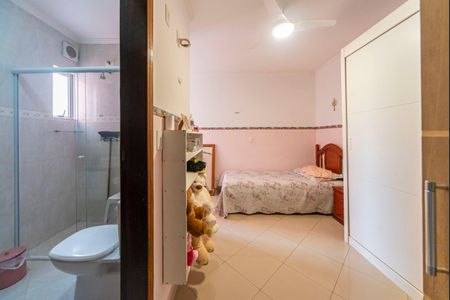 Casa à venda com 248m², 3 quartos e 8 vagasQuarto 2