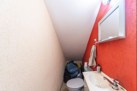 Casa à venda com 248m², 3 quartos e 8 vagasLavabo da Garagem