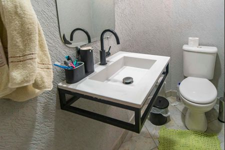 Casa à venda com 3 quartos, 248m² em Vila Pires, Santo André