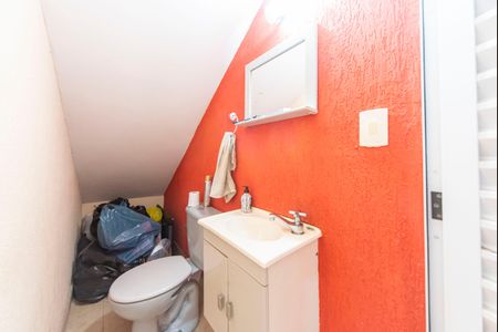 Casa à venda com 248m², 3 quartos e 8 vagasLavabo da Garagem