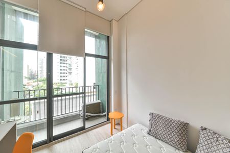 Quarto de kitnet/studio para alugar com 1 quarto, 24m² em Santo Amaro, São Paulo