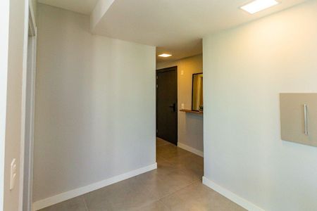 Entrada de kitnet/studio para alugar com 1 quarto, 59m² em Três Figueiras, Porto Alegre