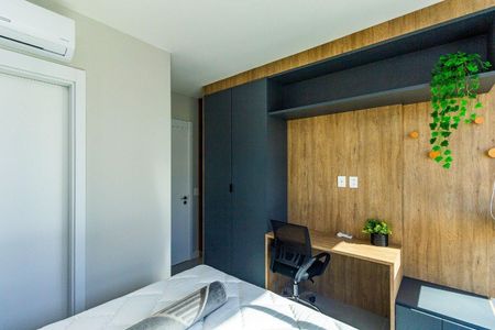 Quarto  de kitnet/studio para alugar com 1 quarto, 59m² em Três Figueiras, Porto Alegre