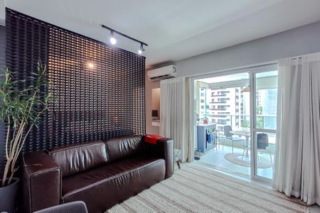 Sala de kitnet/studio à venda com 1 quarto, 40m² em Paraíso, São Paulo