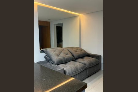 Sala de apartamento à venda com 2 quartos, 54m² em Centro, Osasco