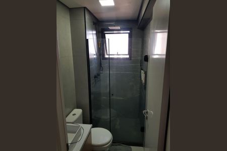 Banheiro de apartamento à venda com 2 quartos, 54m² em Centro, Osasco