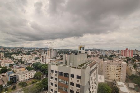 Apartamento para alugar com 77m², 3 quartos e 2 vagasVista