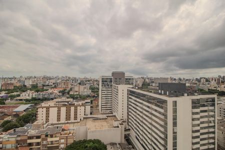 Apartamento para alugar com 77m², 3 quartos e 2 vagasVista