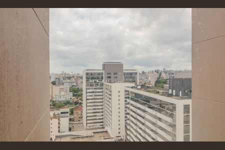 Apartamento para alugar com 77m², 3 quartos e 2 vagasVista