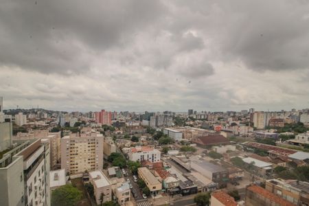 Apartamento para alugar com 77m², 3 quartos e 2 vagasVista