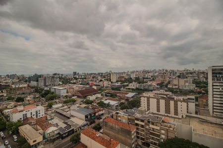 Apartamento para alugar com 77m², 3 quartos e 2 vagasVista