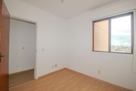 Apartamento para alugar com 77m², 3 quartos e 2 vagasQuarto