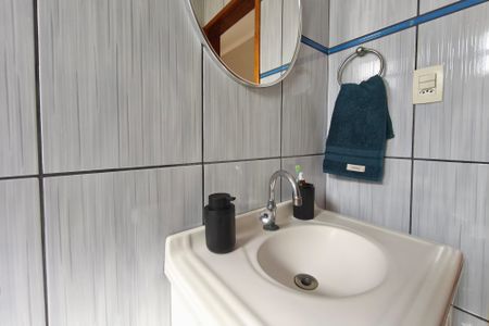 Casa à venda com 180m², 4 quartos e 3 vagasBanheiro Social