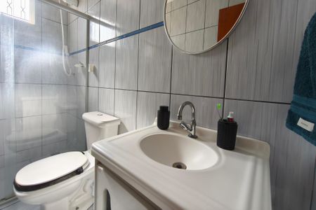 Casa à venda com 180m², 4 quartos e 3 vagasBanheiro Social