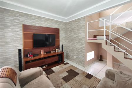 Sala de Estar de casa à venda com 4 quartos, 180m² em Parque Jambeiro, Campinas