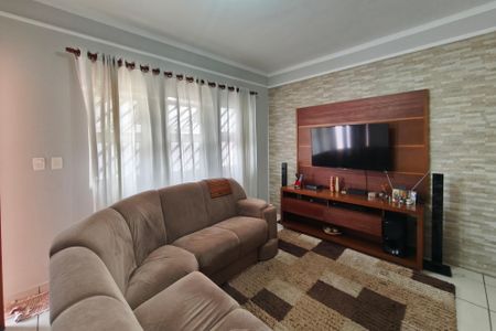 Casa à venda com 180m², 4 quartos e 3 vagasSala de Estar