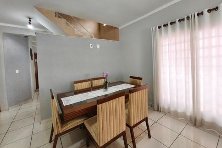 Sala de Jantar de casa à venda com 4 quartos, 180m² em Parque Jambeiro, Campinas