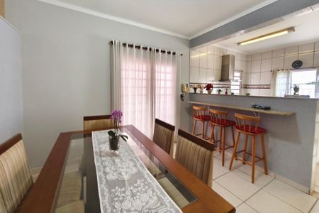 Casa à venda com 180m², 4 quartos e 3 vagasSala de Jantar