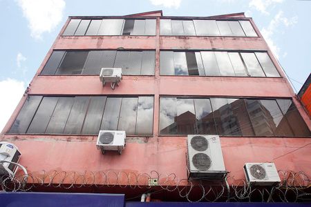 Apartamento à venda com 65m², 2 quartos e sem vagaFachada