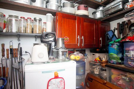 Apartamento à venda com 65m², 2 quartos e sem vagaÁrea de Serviço + Despensa