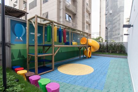 Apartamento à venda com 63m², 2 quartos e 1 vagaÁrea comum - Playground