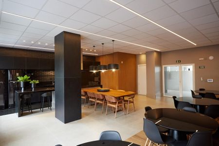 Apartamento à venda com 72m², 2 quartos e 2 vagas Apartamento à venda com 72m², 2 quartos e 2 vagasÁrea comum - Salão de festas