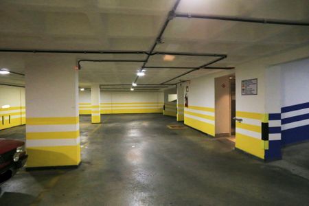 Apartamento à venda com 72m², 2 quartos e 2 vagas Apartamento à venda com 72m², 2 quartos e 2 vagasGaragem