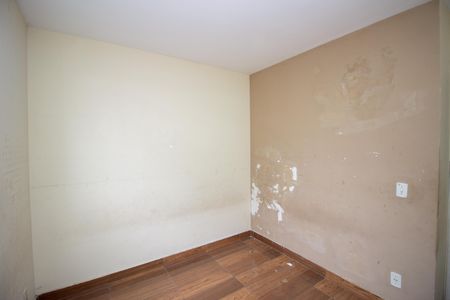 Apartamento à venda com 58m², 3 quartos e 1 vagaQuarto 2