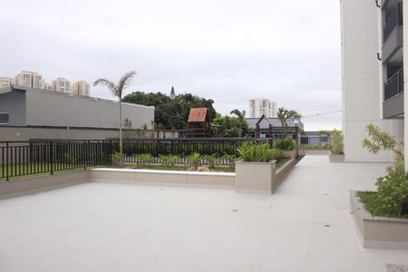 Apartamento à venda com 61m², 2 quartos e 1 vagaÁrea comum 