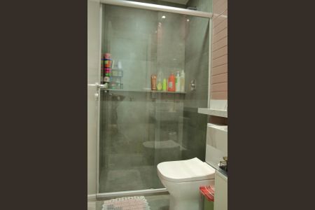 Apartamento à venda com 63m², 2 quartos e 2 vagasBanheiro da Suíte